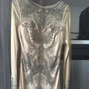 Lotus Threads. Botanical Long Sleeve Dress Size 8